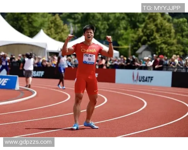 上海足球队在钻石联赛积分榜上以59分稳居第一名展现强劲实力