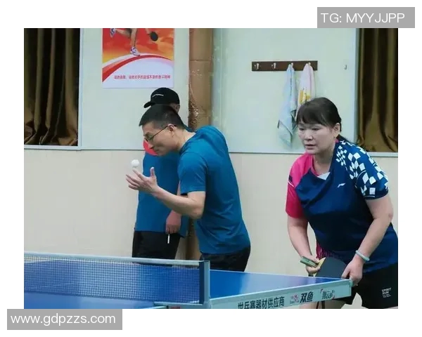 乒乓球魅力无限:深入解析重庆乒乓球队员的独特技能与训练秘诀 乒乓球魅力无限:深入解析重庆乒乓球队员的独特技能与训练秘诀