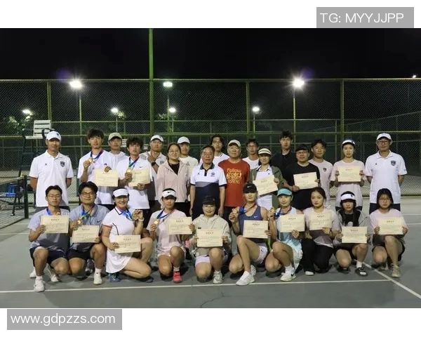 刘磊专访:从青涩少年到网球明星的成长之路回顾 刘磊专访:从青涩少年到网球明星的成长之路回顾