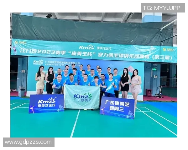 北京羽毛球队加速转型探索新战术提升竞技水平的热议与思考 北京羽毛球队加速转型探索新战术提升竞技水平的热议与思考