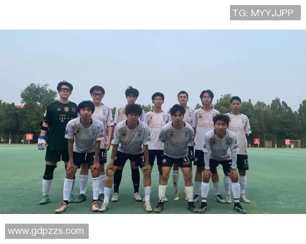 安庆足球明星的成长之路与未来发展潜力探讨 安庆足球明星的成长之路与未来发展潜力探讨