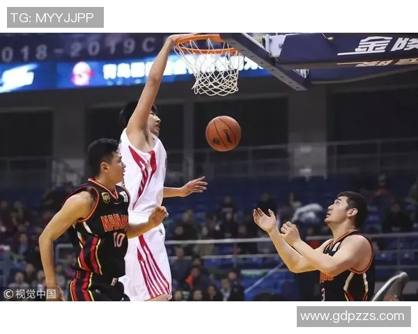 深圳网球队战术创新引领网球新潮流助力球队排名再创新高