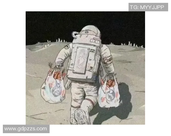 神仙情侣头像与足球明星的浪漫结合展现青春热血与爱情的完美交融